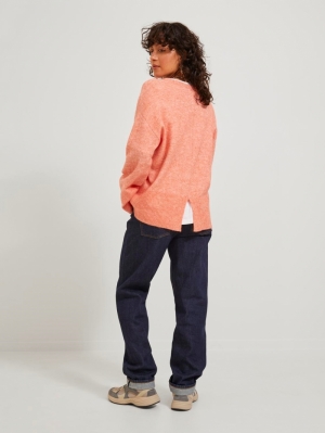 JXLICA DIVERSE V-NECK KNIT PEACH ECHO