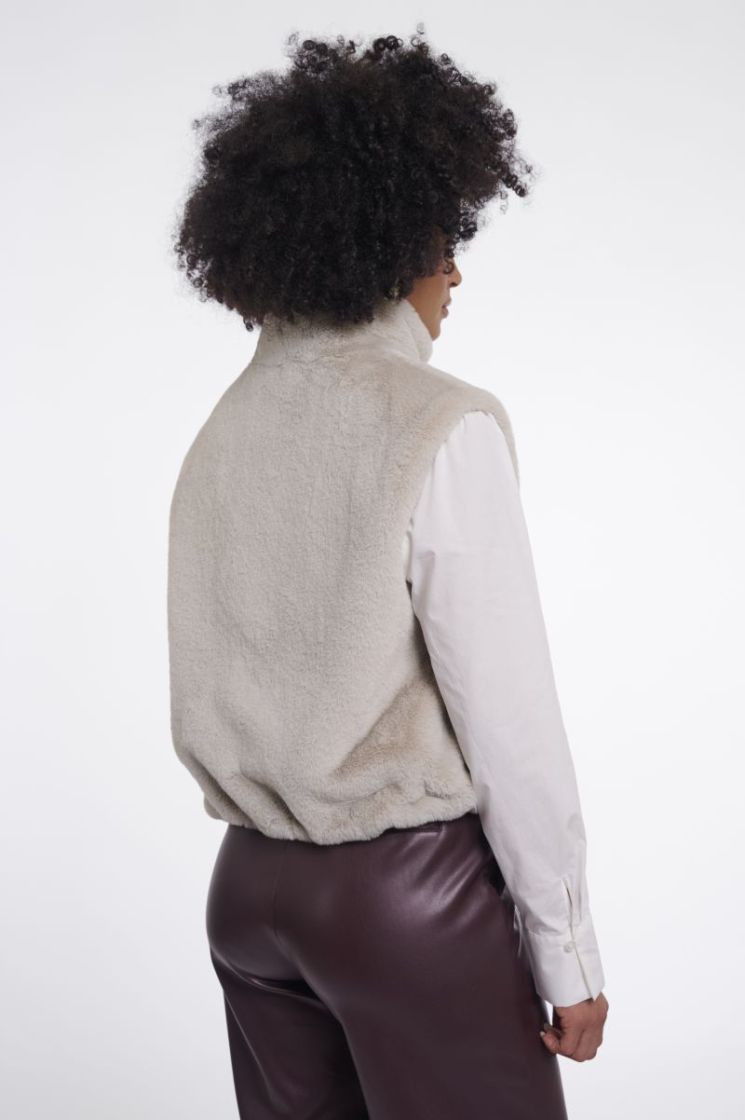 SHORT FAUX FUR WAISTCOAT BIRCH