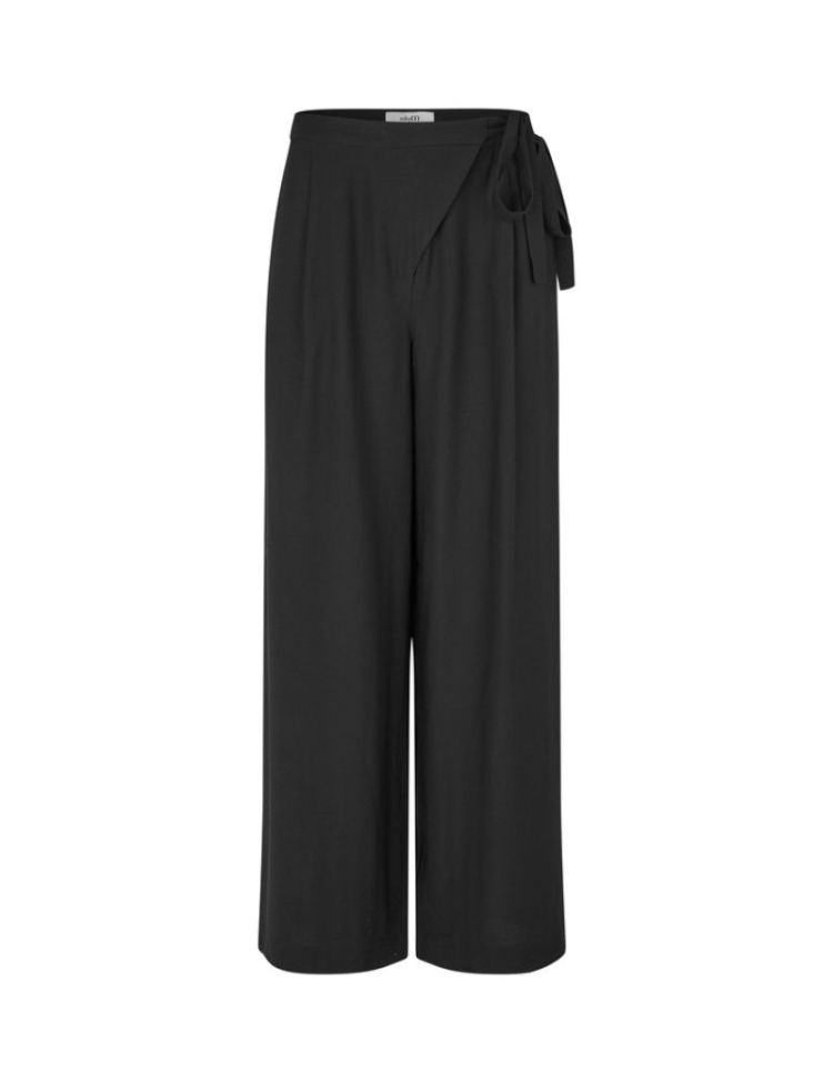64991316 black