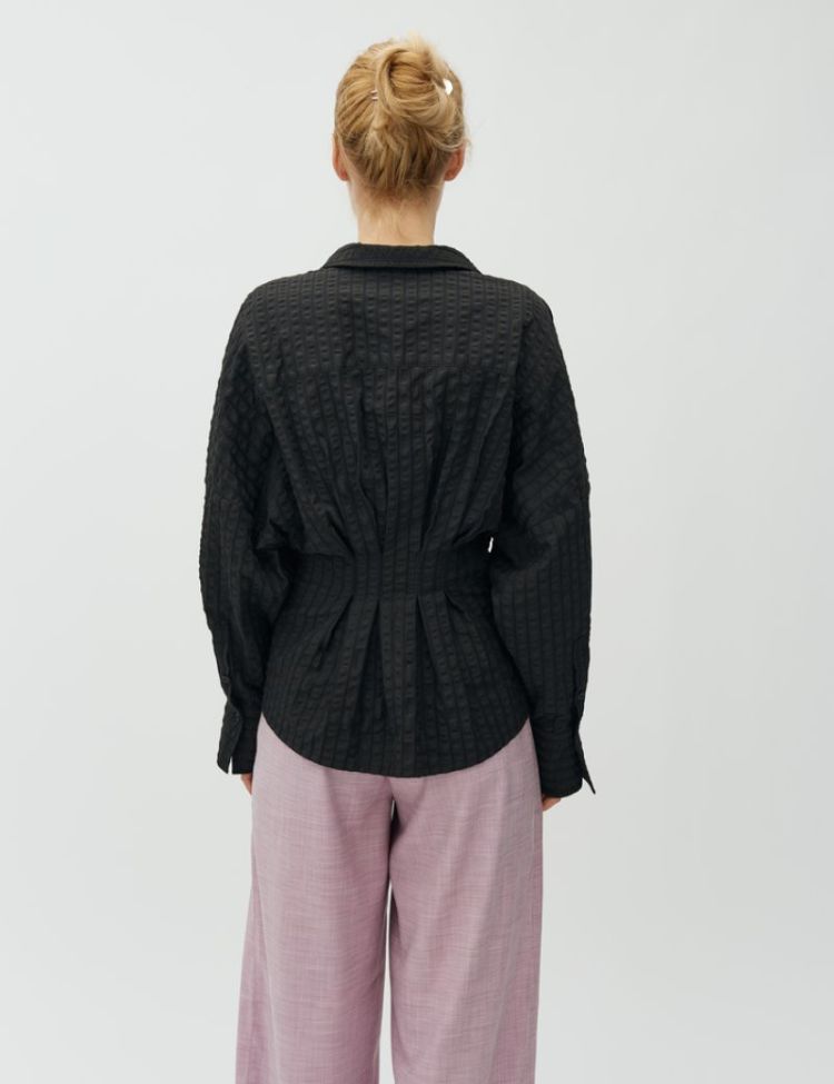 64711221 black stripe