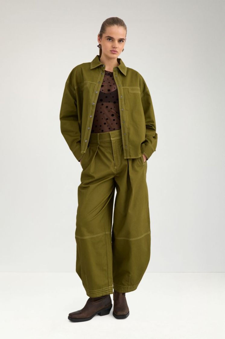 707538 4053 Fir Green