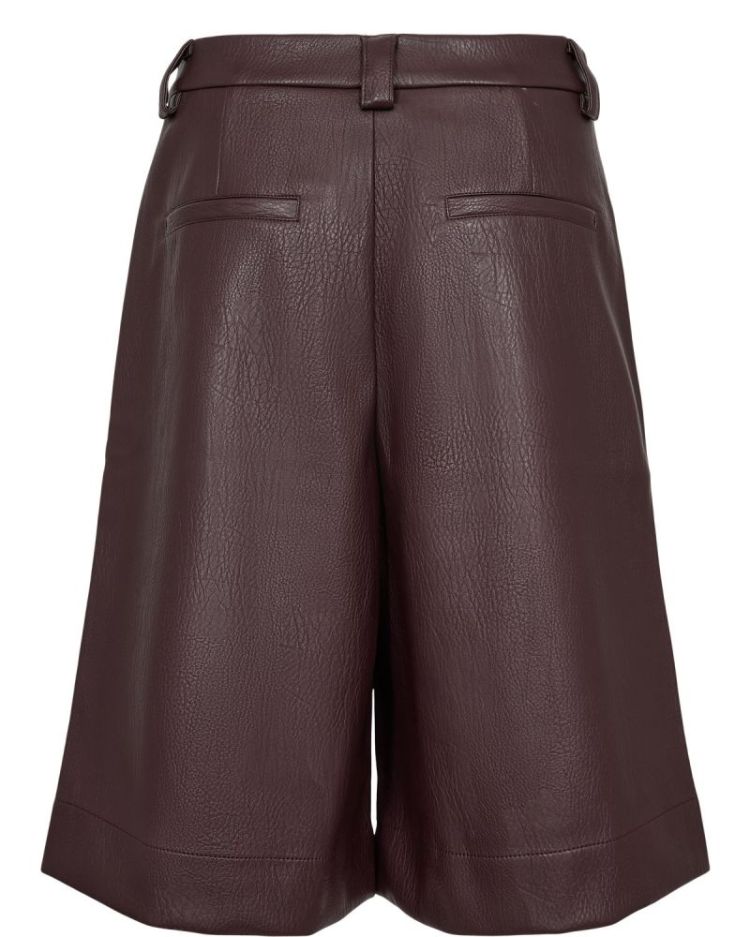 NUJULES PU SHORTS FUDGE