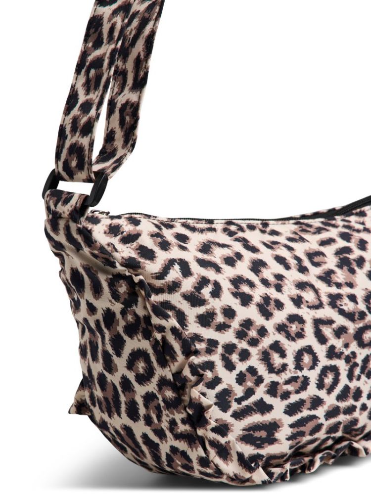 PCAMANDA FRINGES BUMBAG BLACK LEO